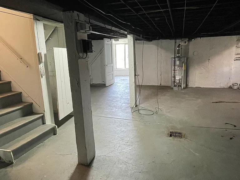 119 Margaret St — Photo 34