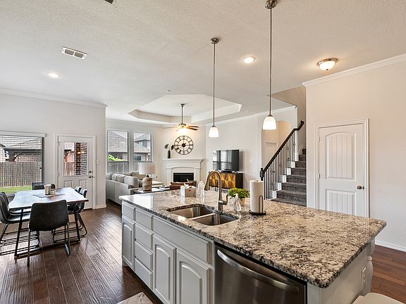 4th image of 5121 Tortola Ln