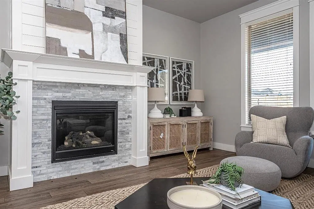 4 bed, 3.5 bath, 2838 sqft, $3,200 — Photo 3