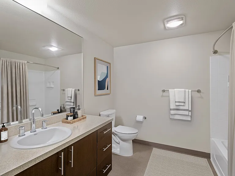Allez Apartments — Photo 16
