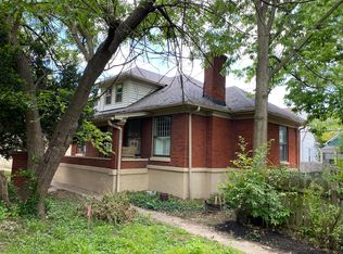 1934 Maplewood Pl, Louisville, KY 40205