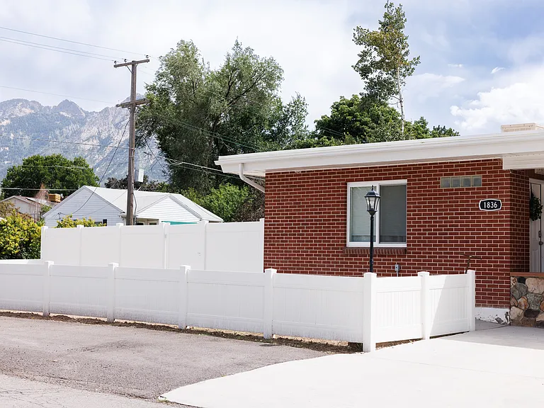 1834 Gregson Ave #NA — Photo 25