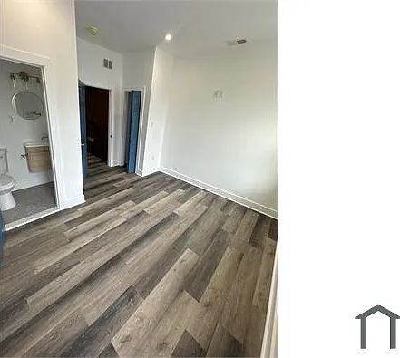 2 bed, 1398 sqft, $1,425 — Photo 2
