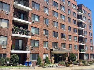 25 Lake St APT 5C, White Plains, NY