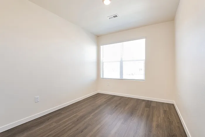 13401 Oneida Ln — Photo 17