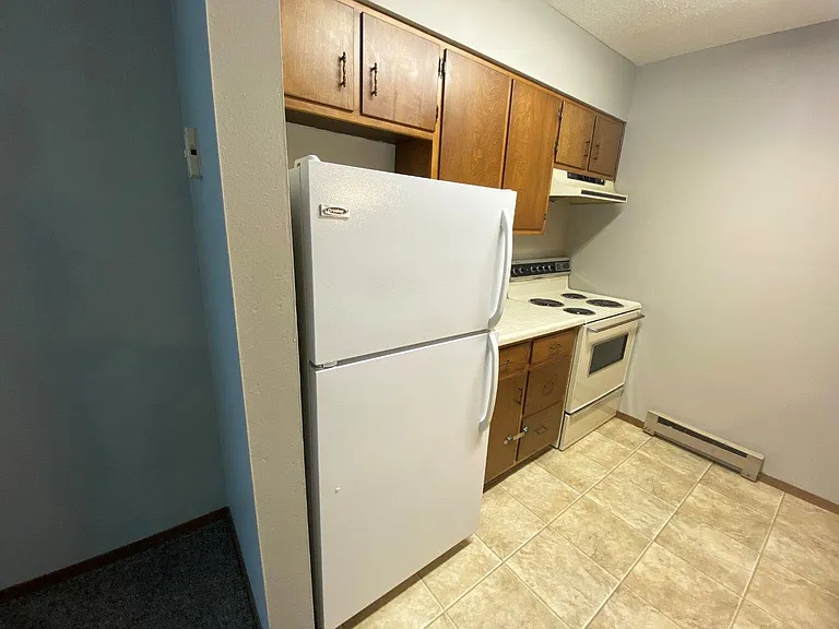Bluestem Apartments — Photo 9