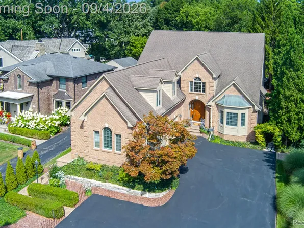 846 Redding Rd, Birmingham, MI 48009