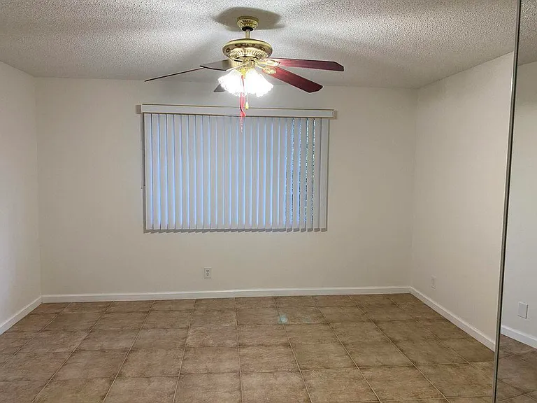 925 Imperial Lake Rd — Photo 5