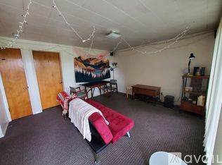 1320 Linda Ln APT 4, Moscow, ID 83843