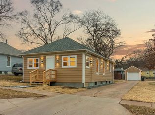 6611 Bedford Ave, Omaha, NE 68104