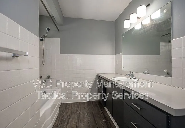 20115 Libby Rd — Photo 11