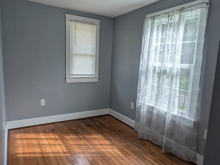 3908 Washington Pike — Photo 13