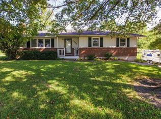 2201 N 155th St, Basehor, KS 66007