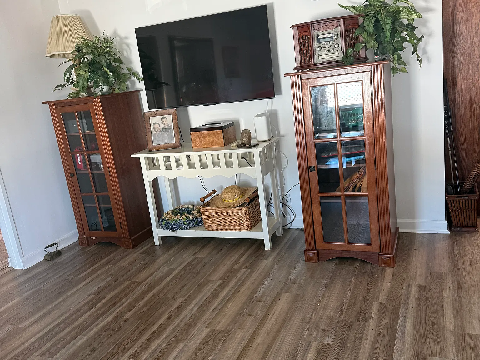 4 bed, 1374 sqft, $3,800 — Photo 4