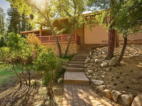 677 W Canyon Dr, Prescott, AZ 86303