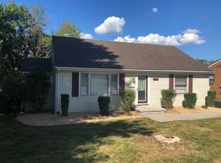 317 York Dr, Waynesboro, VA 22980