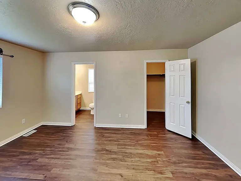 10215 N Forest Creek Dr — Photo 5