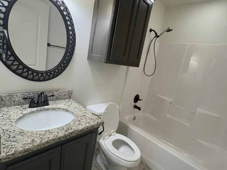 635 Meadows Cir — Photo 20
