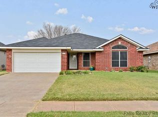 5508 Long Leaf Dr, Wichita Falls, TX 76310