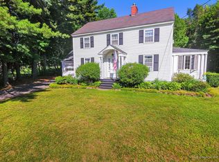 270 Pond Rd, Manchester, ME 04351