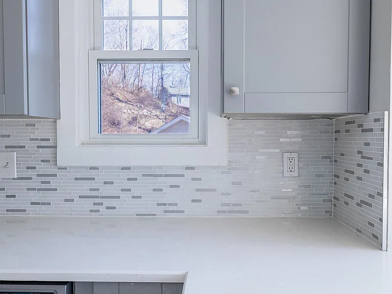 16 Crescent Dr — Photo 7