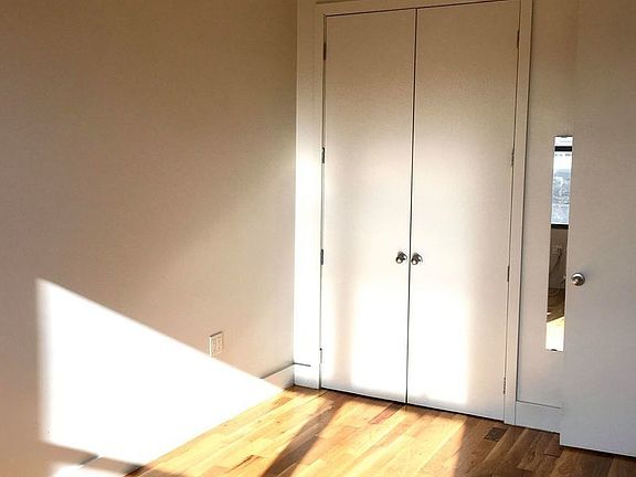 5th image of 41 Kosciuszko St #328