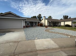 7337 Little Acorn Way, Rio Linda, CA 95673