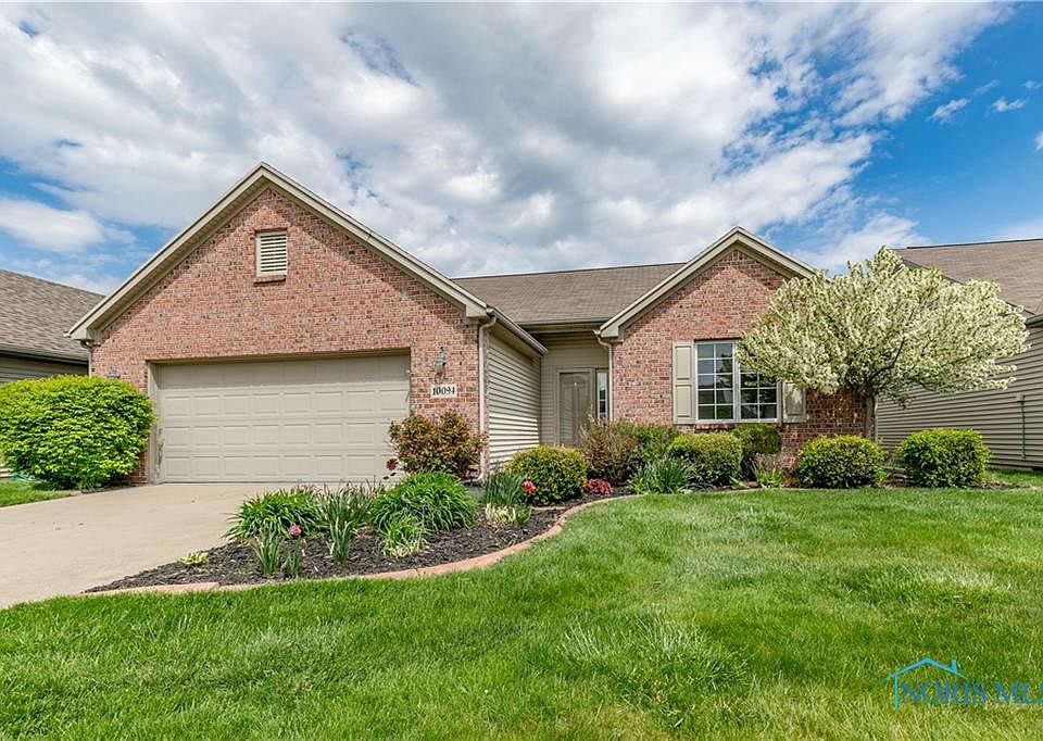 1st image of 10094 N Shannon Hills Dr