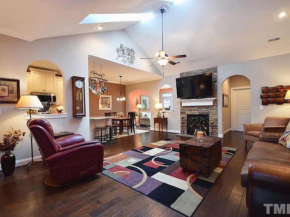 5th image of 1903 B Whisper Lake Dr