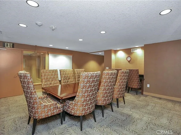 3141 Michelson #507 — Photo 30