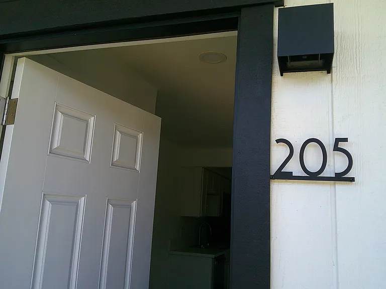 1321 Plumas St #205 — Photo 4