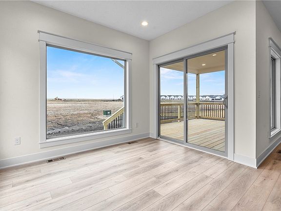 2nd image of 216 Creekside Dr