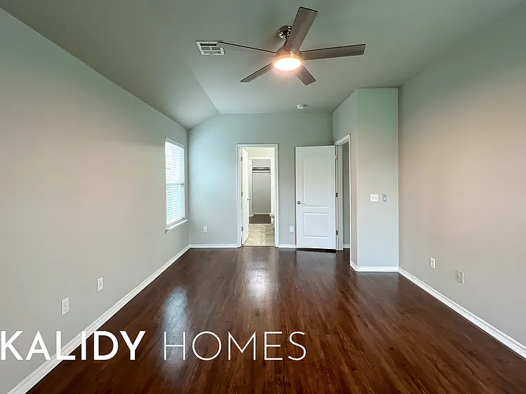 2901 Cider Mill Ln — Photo 11
