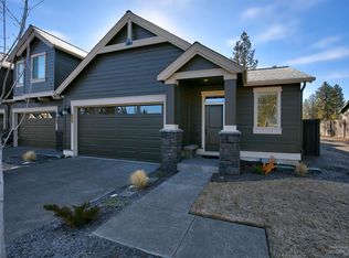 60403 Hedgewood Ln, Bend, OR 97702
