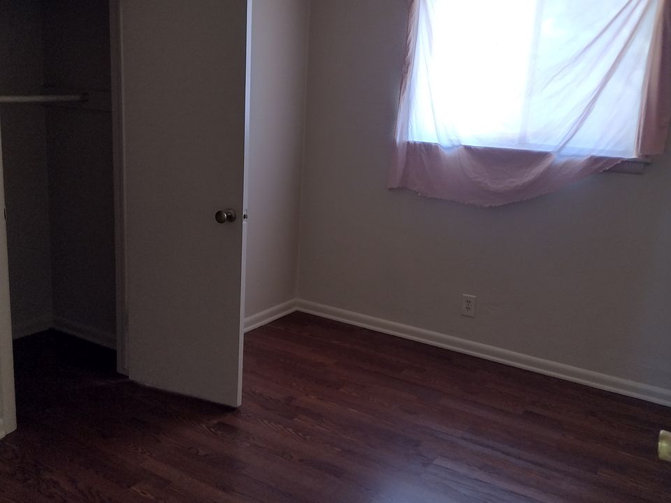 1st image of 4610 N Boulder Ave