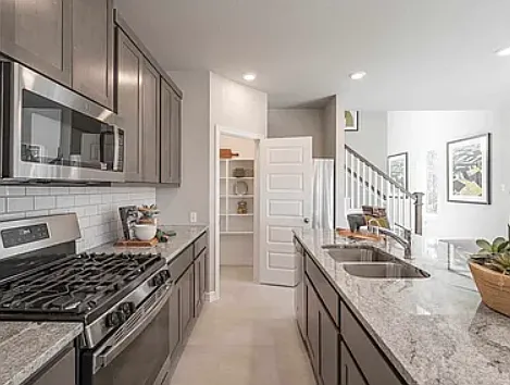 2822 Bluebonnet Ridge Dr — Photo 6