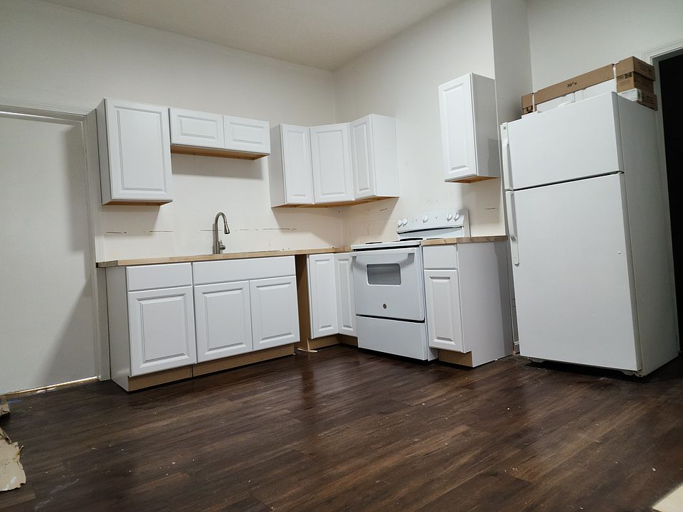 1st image of 435 N Main St #2