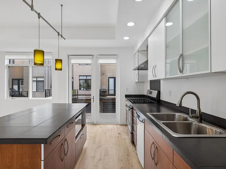1420 Little Raven St #B — Photo 14
