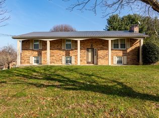432 Williams Ln, Bristol, TN 37620