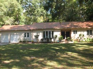 3837 Montrose Cir, Jackson, MS 39216