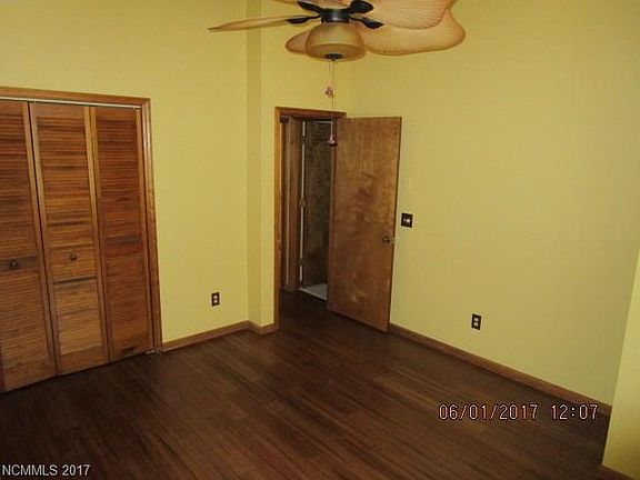 5th image of 2092 Dogwood Dr