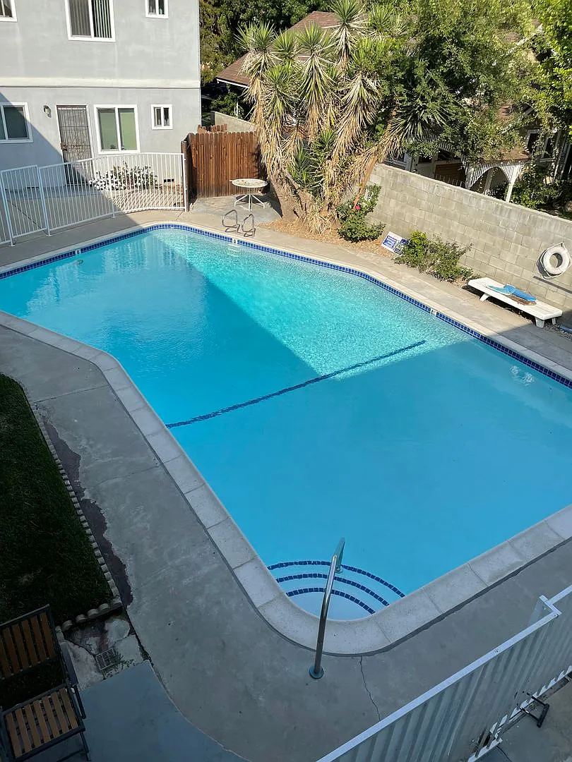 341 N. Stoneman Ave. — Photo 2