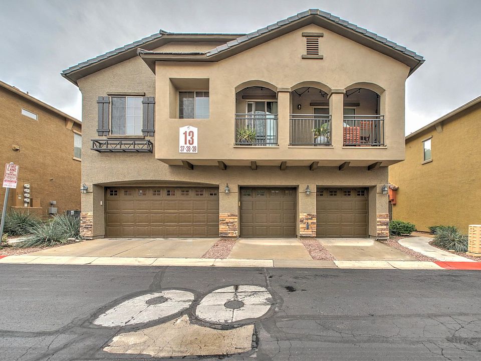 2250 E Deer Valley Dr, 371