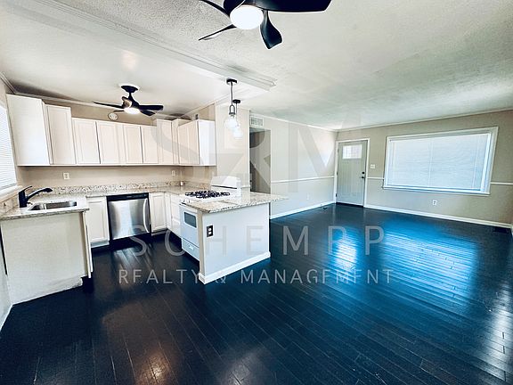 3rd image of 2506 Fureen Dr