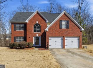 856 Haydens Rdg, Ellenwood, GA 30294