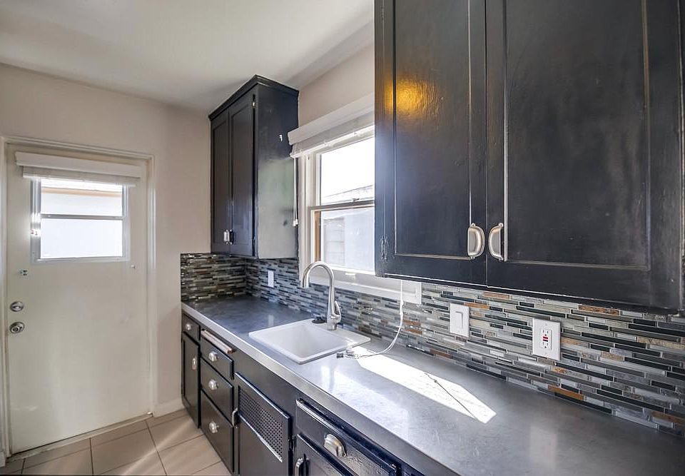1st image of 2984 B St