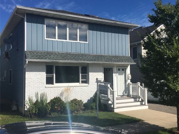 Homes For Sale Near Hebrew Academy Five Towns Rockaway High Cedarhurst Ny Zillow