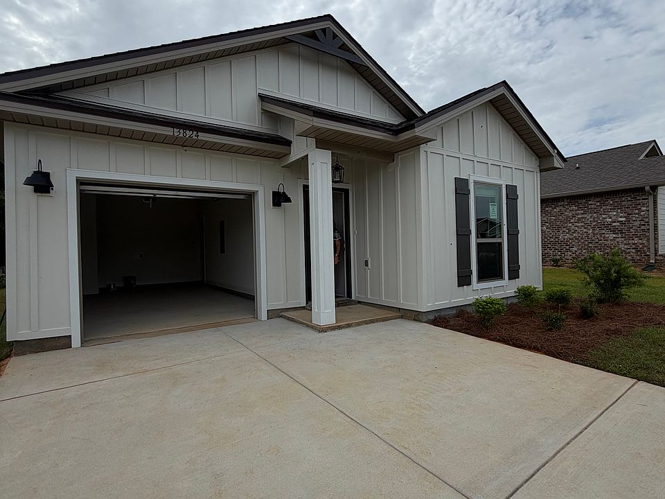 1st image of 13824 Shea Cir