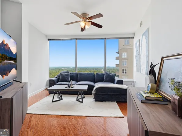 3338 Peachtree Rd NE APT 1804, Atlanta, GA 30326