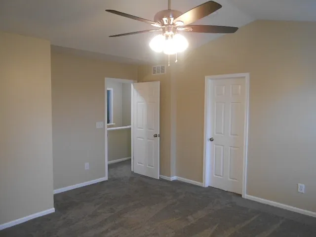 636 Brighton St — Photo 7
